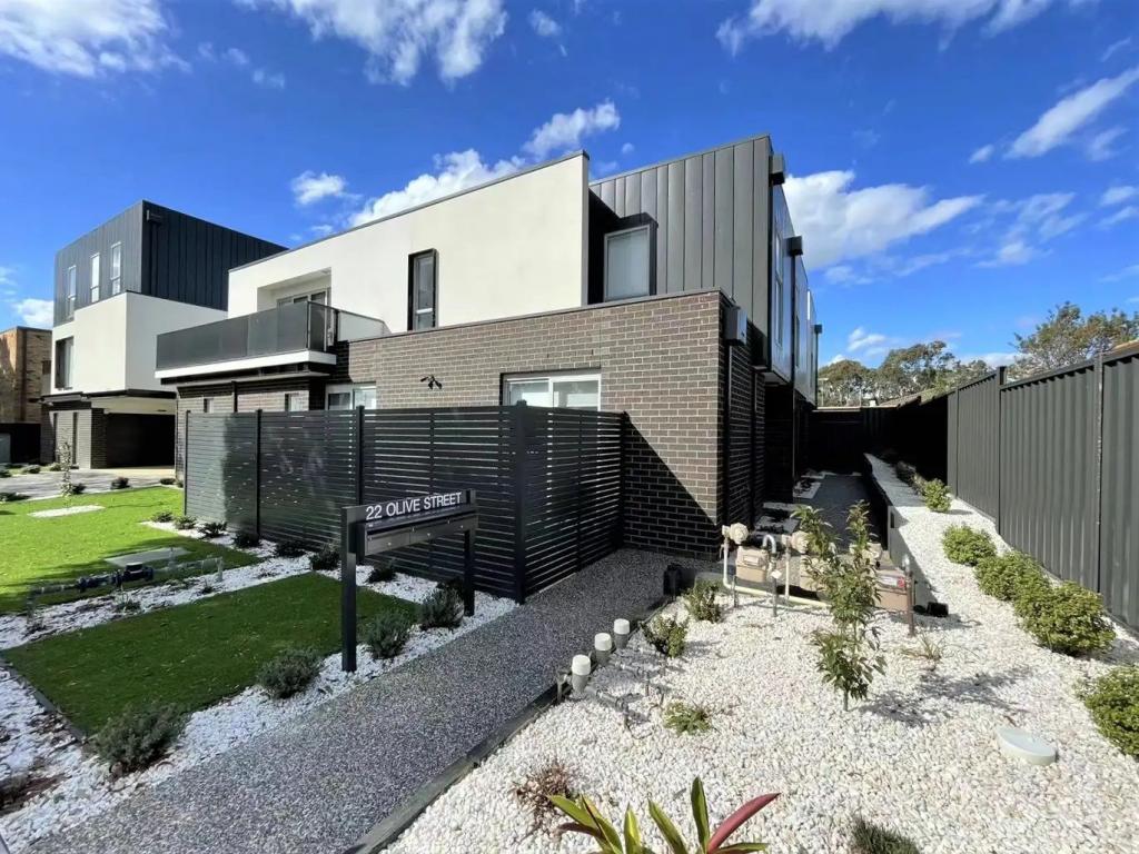 3/22 Olive St, Reservoir, VIC 3073