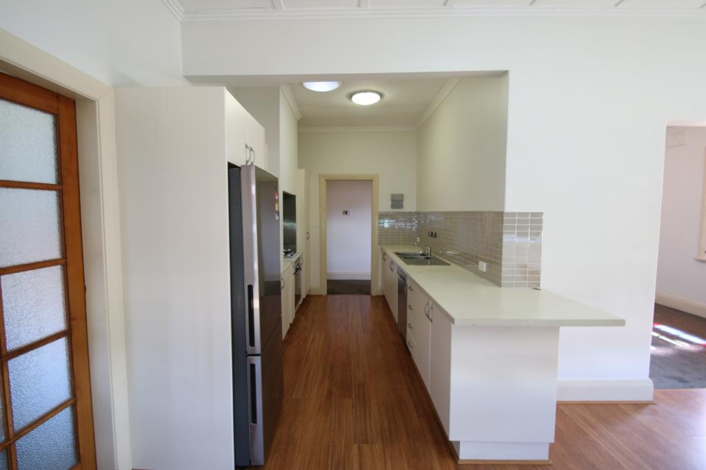 277 Byng St, Orange, NSW 2800