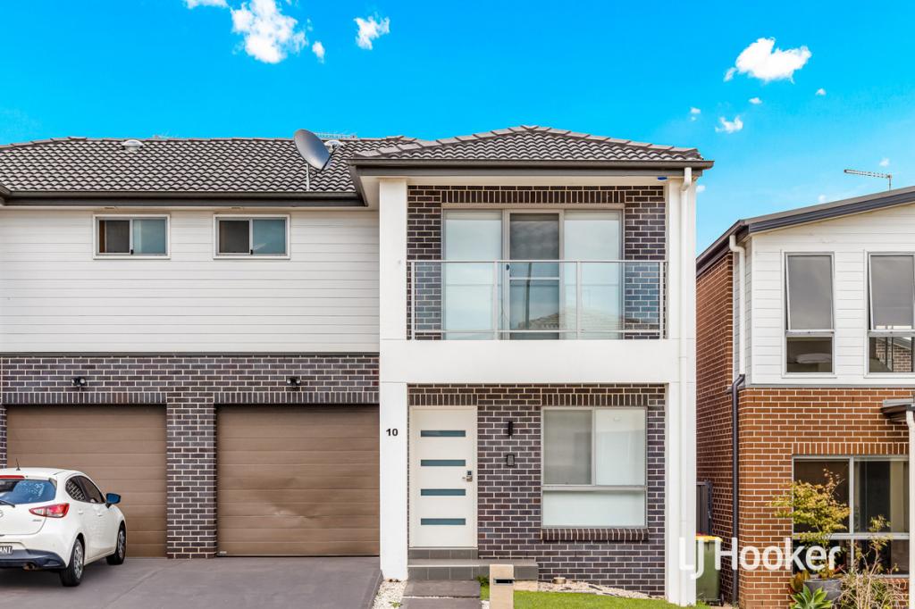 10 TALLAND ST, RIVERSTONE, NSW 2765