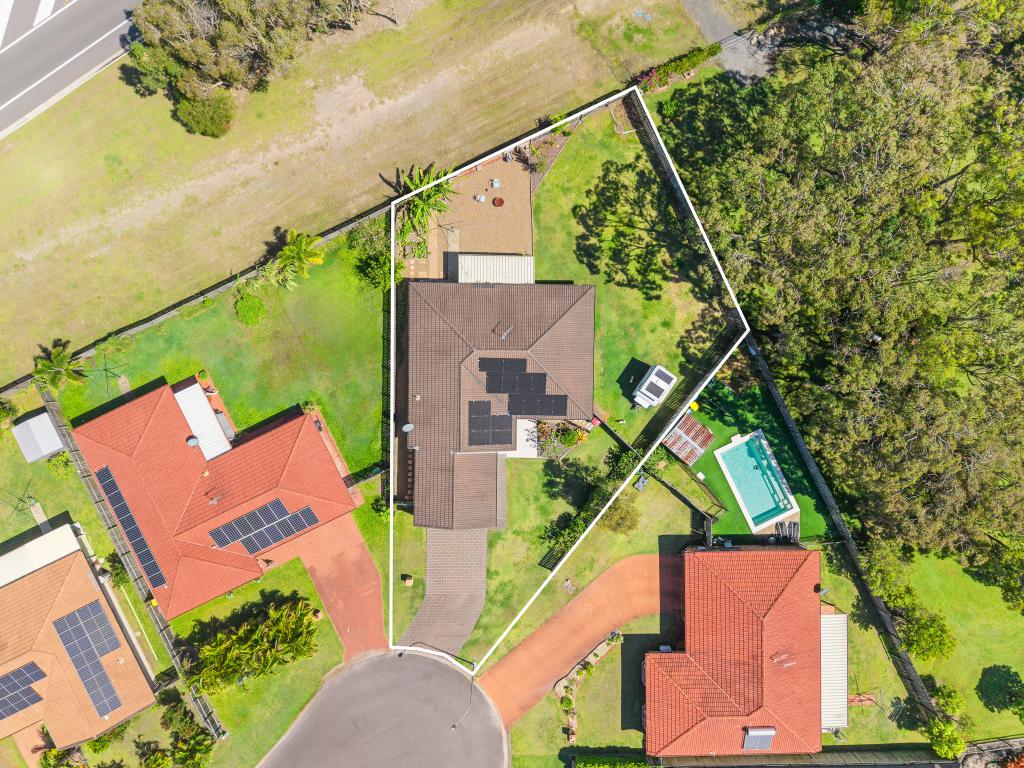 42 Conondale Ct, Torquay, QLD 4655