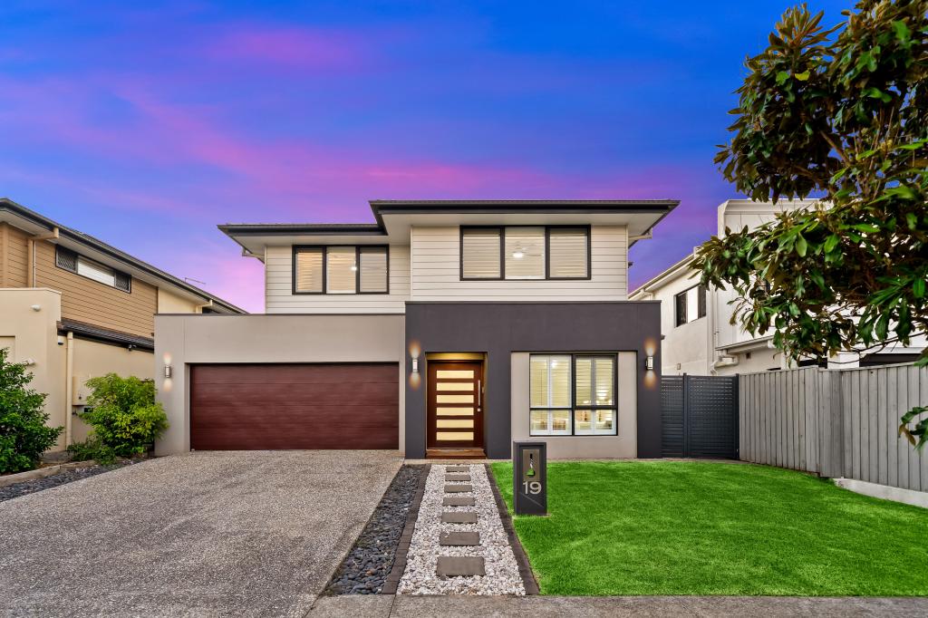 19 Ross St, Rochedale, QLD 4123