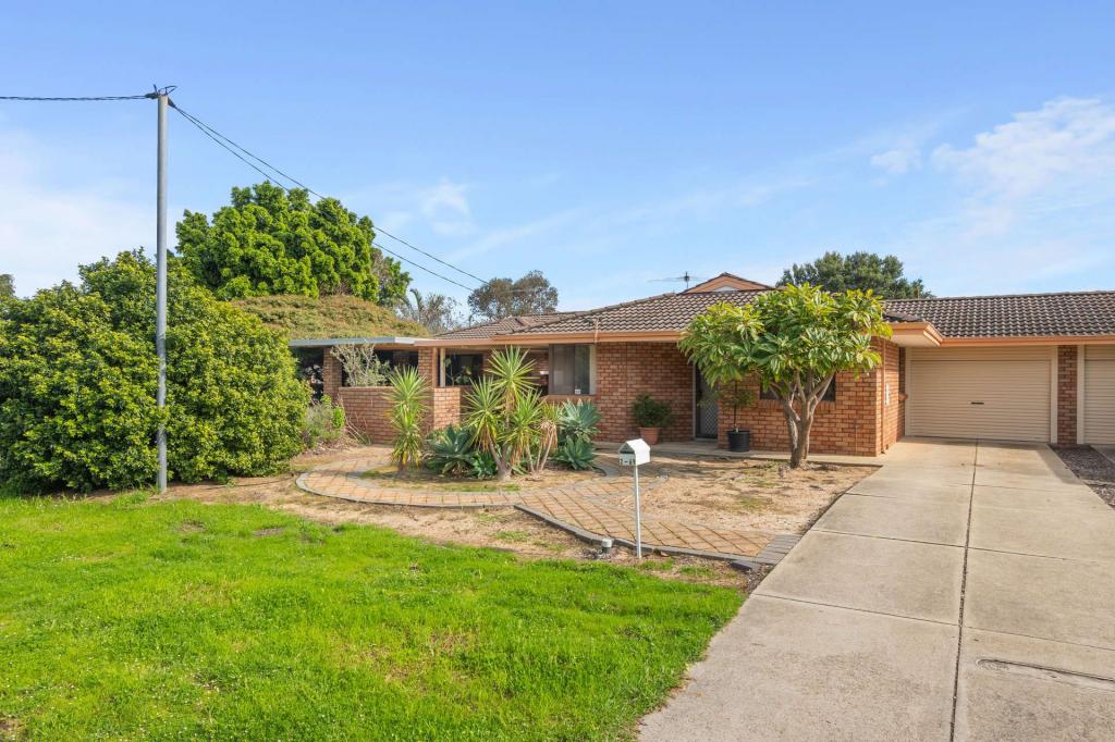 2/69 Agincourt Dr, Forrestfield, WA 6058