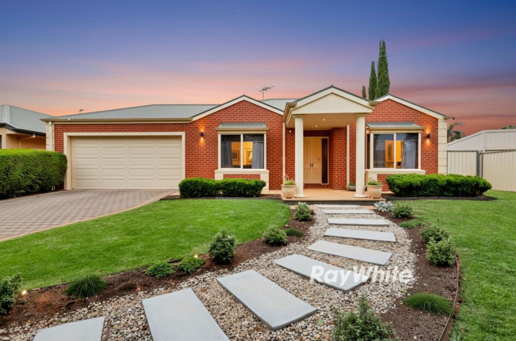 17 CROCKETT CT, MILDURA, VIC 3500