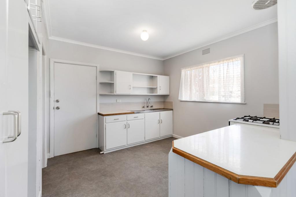 50 Chapel St, Wedderburn, VIC 3518