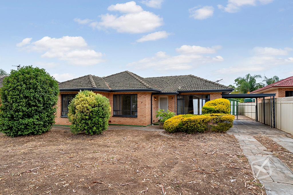 7 Reagal St, Pooraka, SA 5095