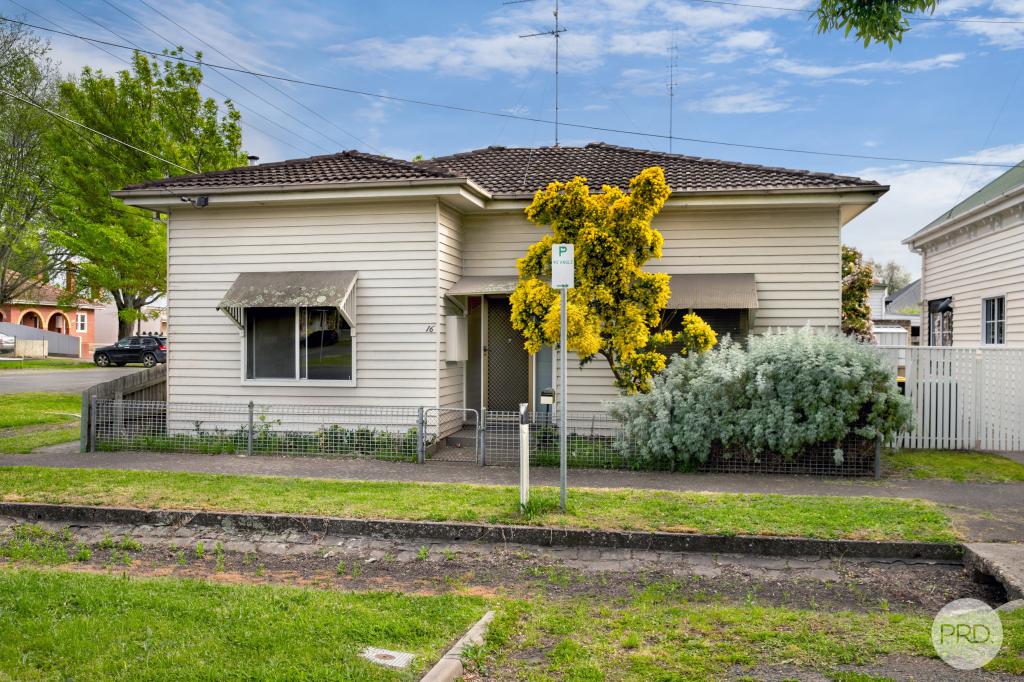 16 URQUHART ST, BALLARAT CENTRAL, VIC 3350