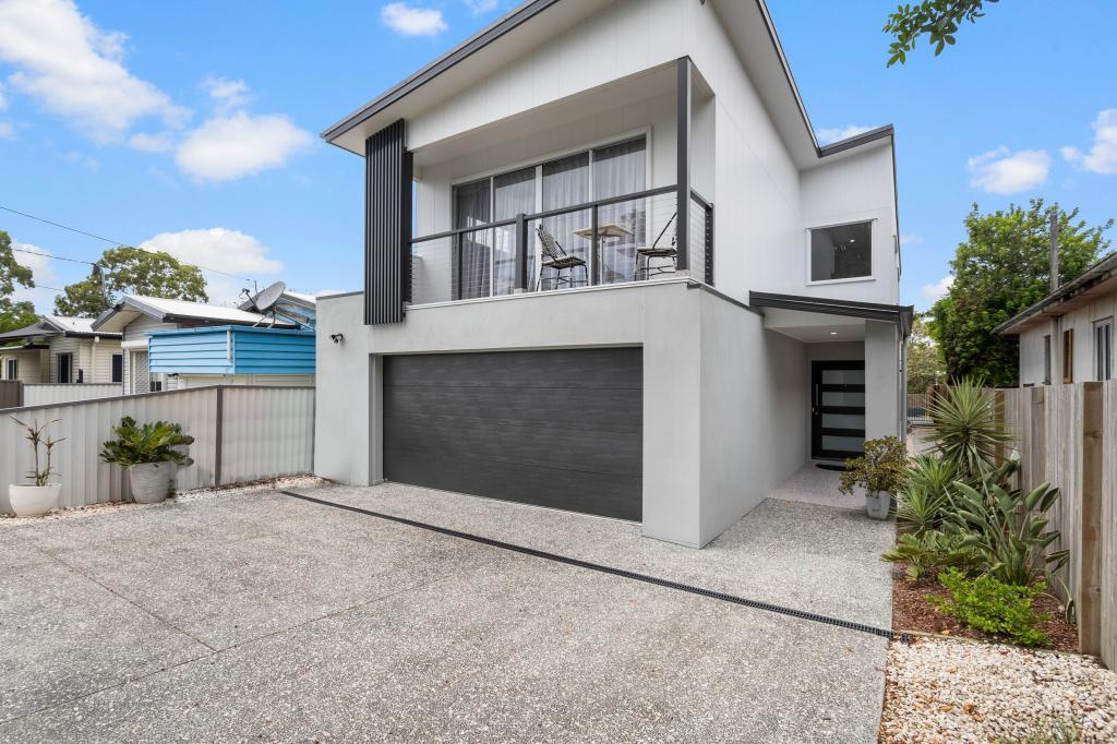 79 Georgina St, Woody Point, QLD 4019