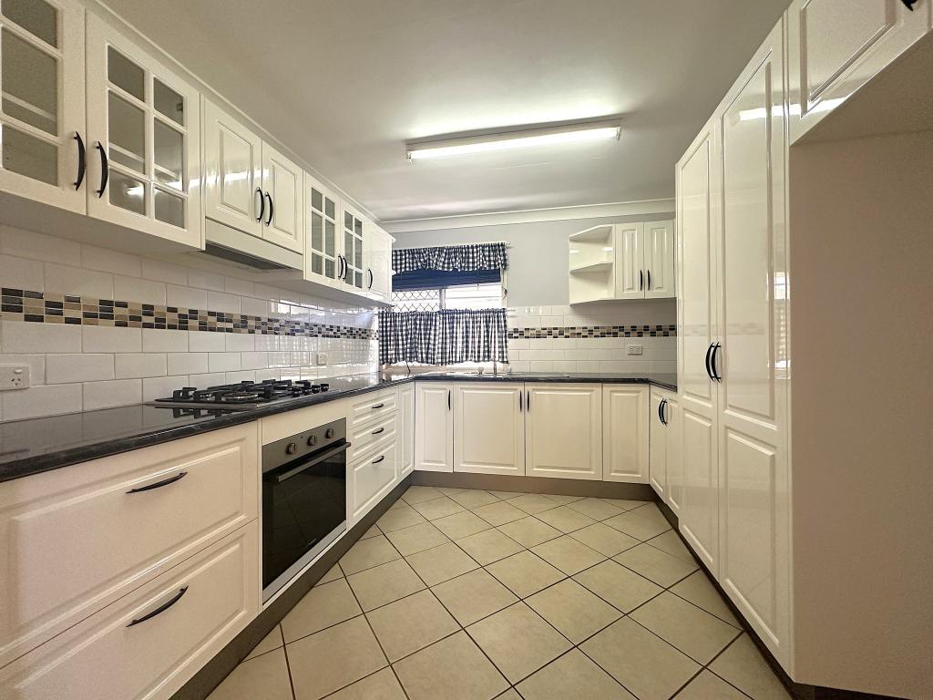 2 ELM ST, BARCALDINE, QLD 4725