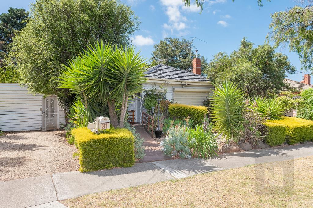 31 Sredna St, West Footscray, VIC 3012