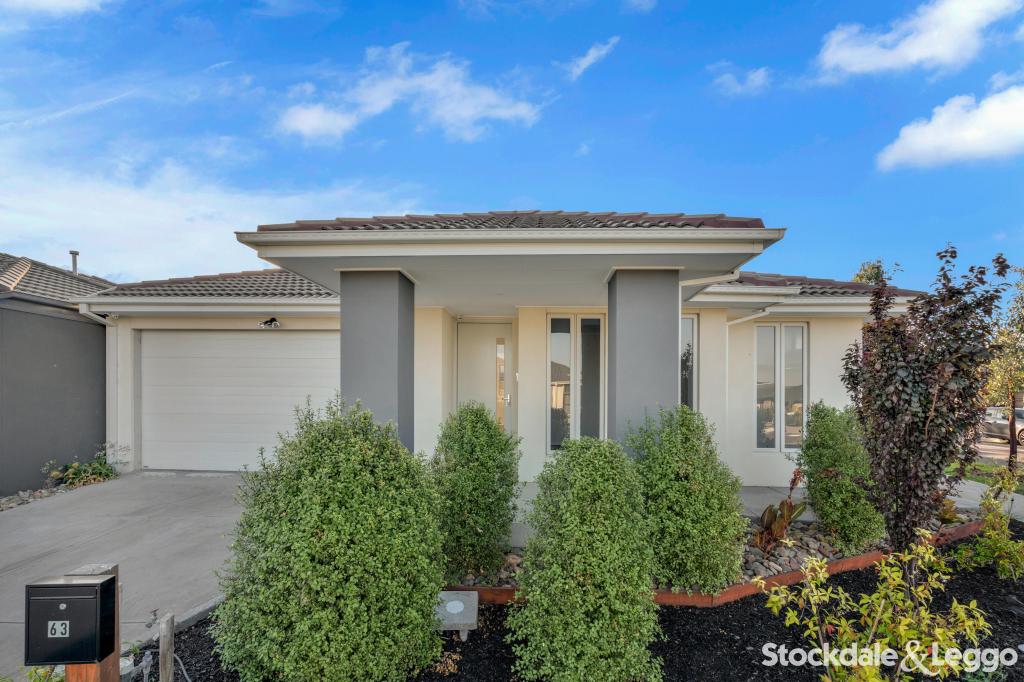 63 Blessington Cct, Mickleham, VIC 3064