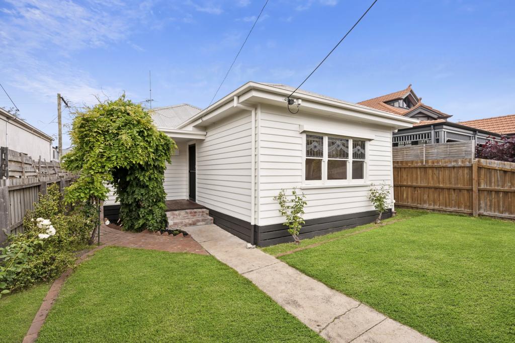 27 Cumberland St, Newtown, VIC 3220