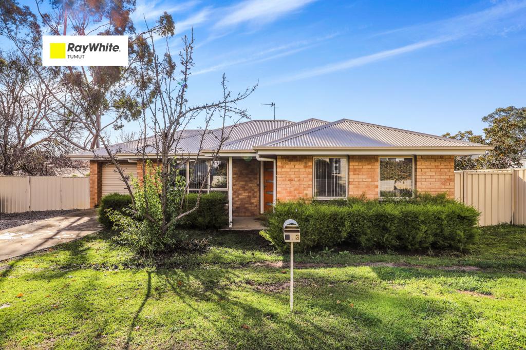 2/63 Bundara Cres, Tumut, NSW 2720