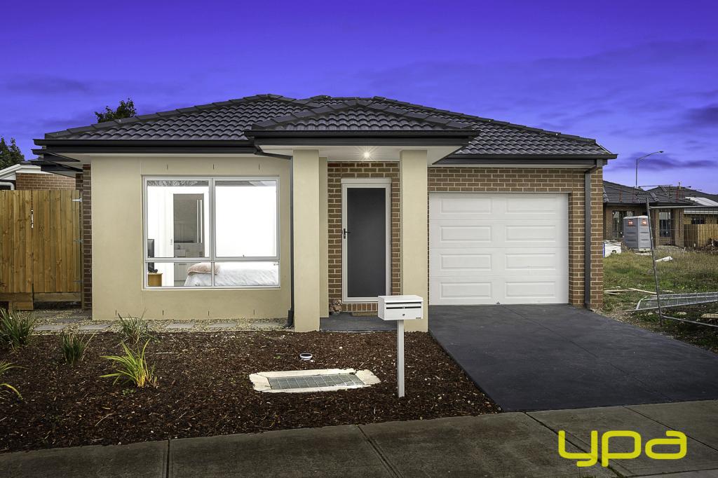 12 Caliche Pl, Cranbourne East, VIC 3977