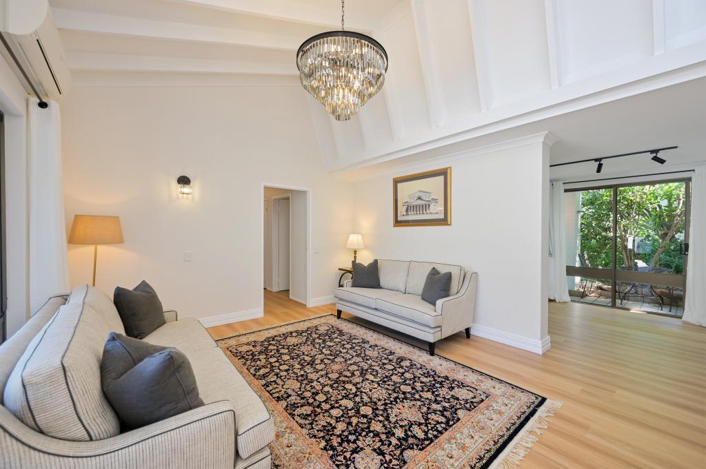 1/54 Saunders St, Como, WA 6152