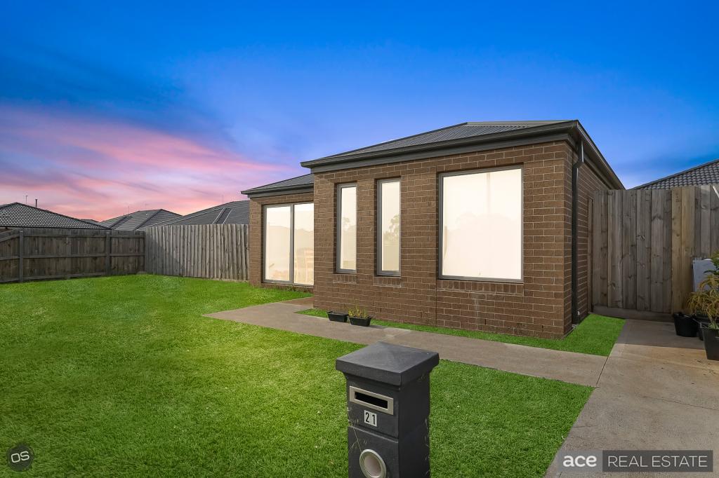 21 Ayesha Ave, Melton South, VIC 3338