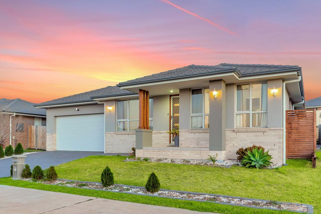 116 Skaife St, Oran Park, NSW 2570