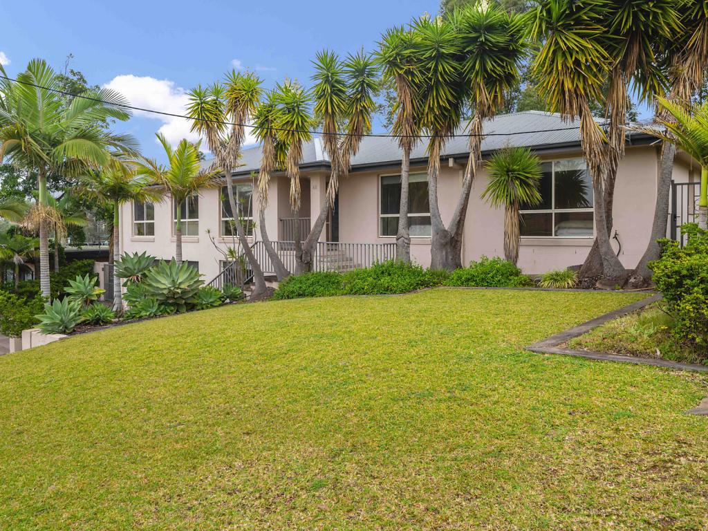 42 Cook Ave, Surf Beach, NSW 2536