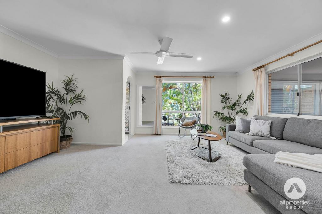 4 Haymer Ct, Meadowbrook, QLD 4131