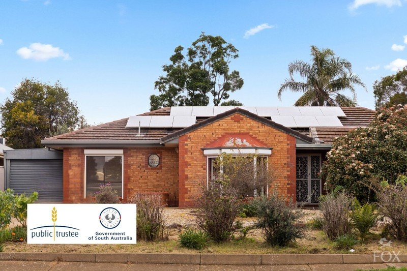 28 Jacaranda Dr, Craigmore, SA 5114