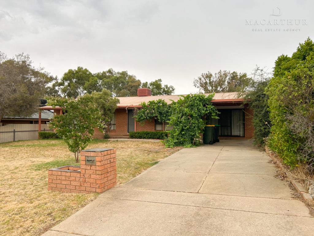 18 Doman St, Estella, NSW 2650