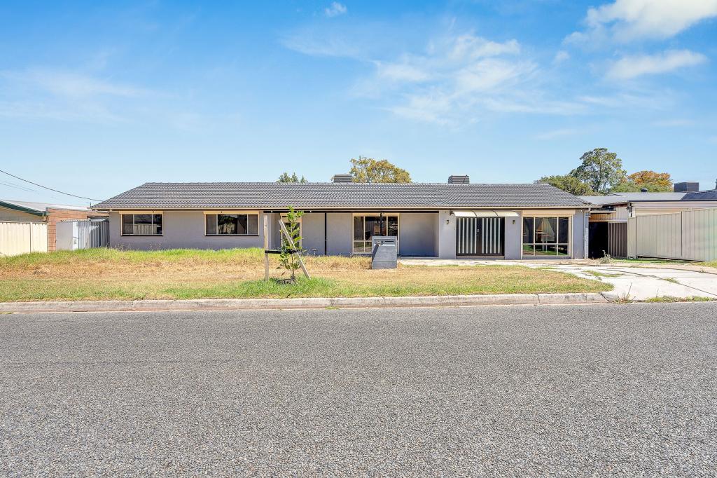 8 WHITFORD DR, MODBURY NORTH, SA 5092