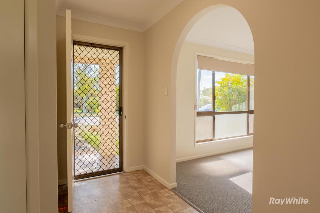 10 Tadgell Ct, Avenell Heights, QLD 4670