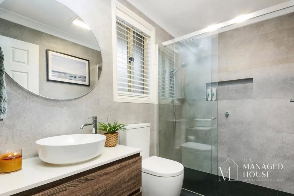 49 AYLWARD AVE, QUAKERS HILL, NSW 2763