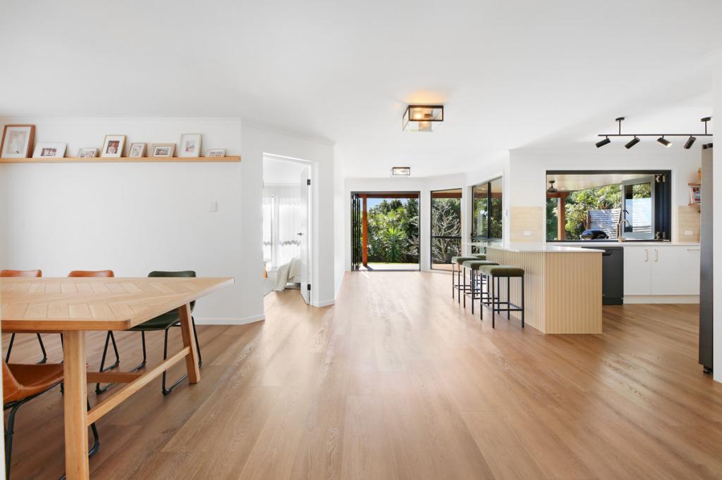7 Orchna St, Burleigh Heads, QLD 4220