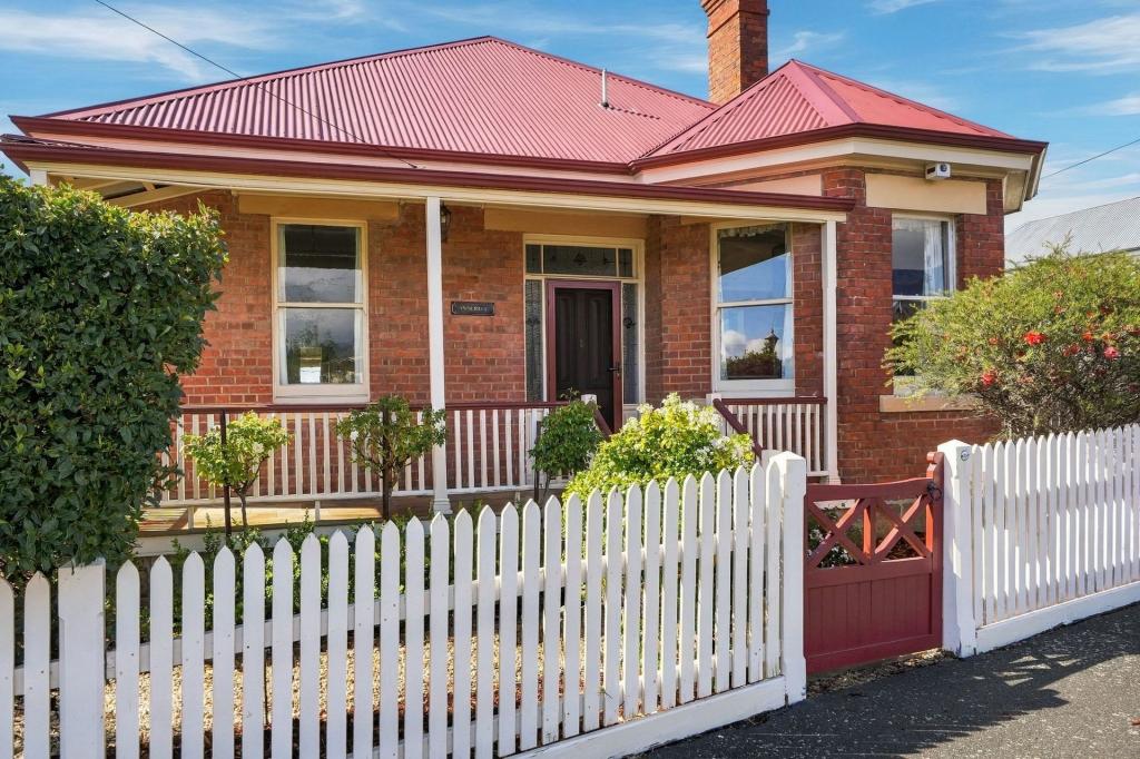 11 Hope St, New Town, TAS 7008