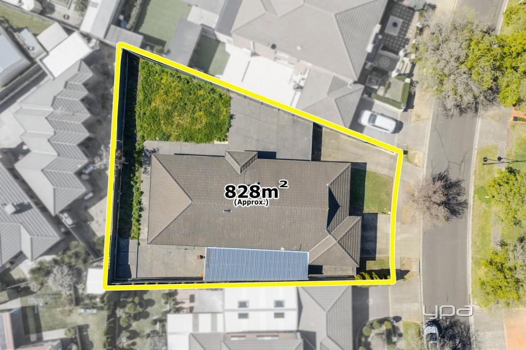 23 Corowa Cres, Burnside, VIC 3023