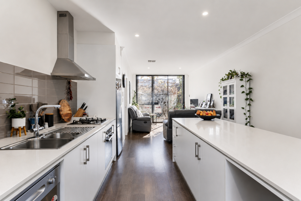 5 Marsden St, West Lakes, SA 5021
