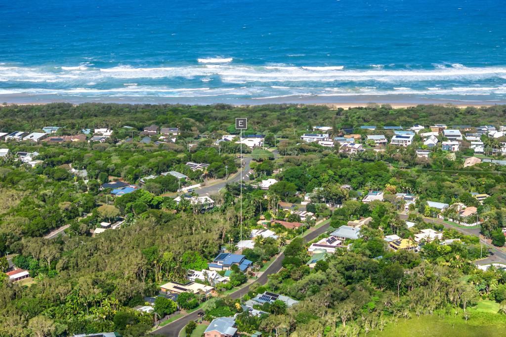 10 Sandalwood Cl, Marcus Beach, QLD 4573