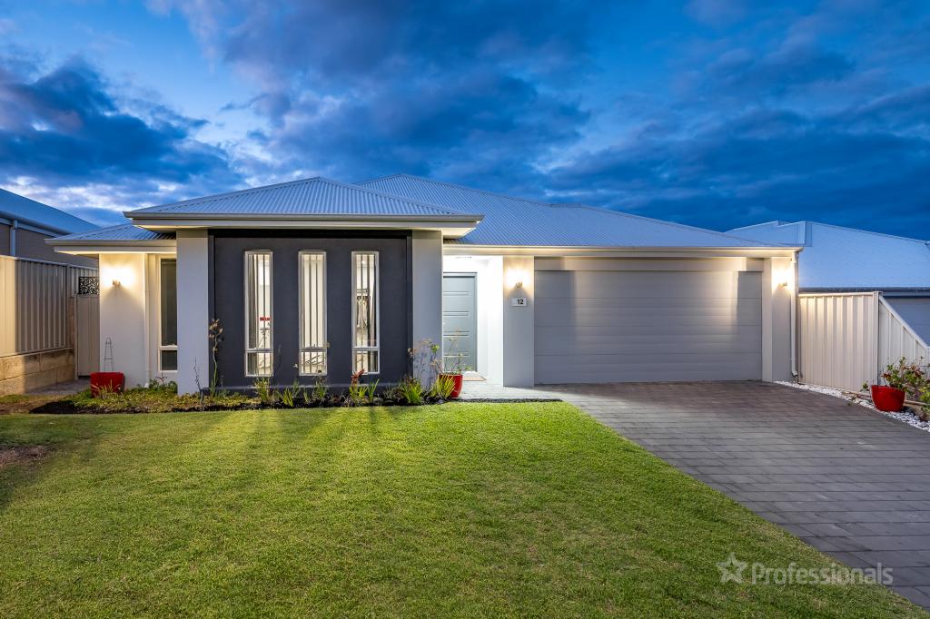 12 CUTTLEFISH ST, YANCHEP, WA 6035