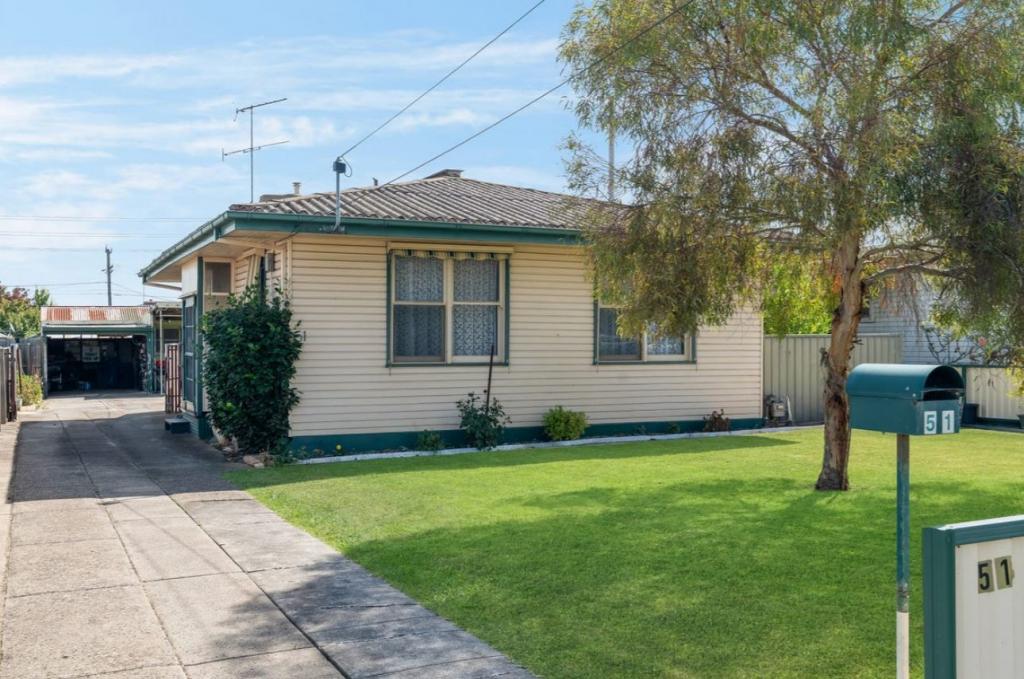 51 Waitara Gr, Norlane, VIC 3214