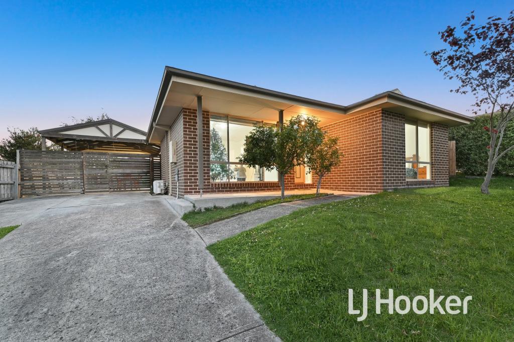 13 Tuscany Rise, Pakenham, VIC 3810