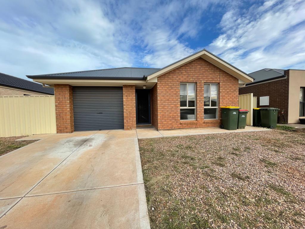 25 Phillips St, Whyalla Stuart, SA 5608