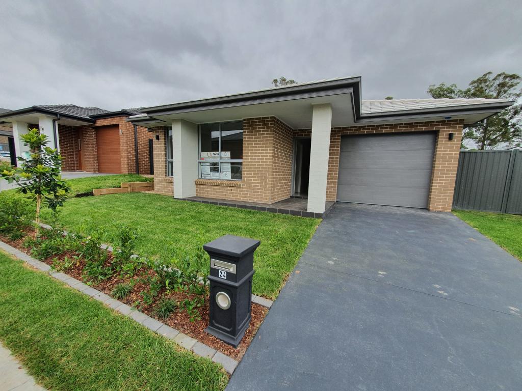 24 Vito Gld, Riverstone, NSW 2765