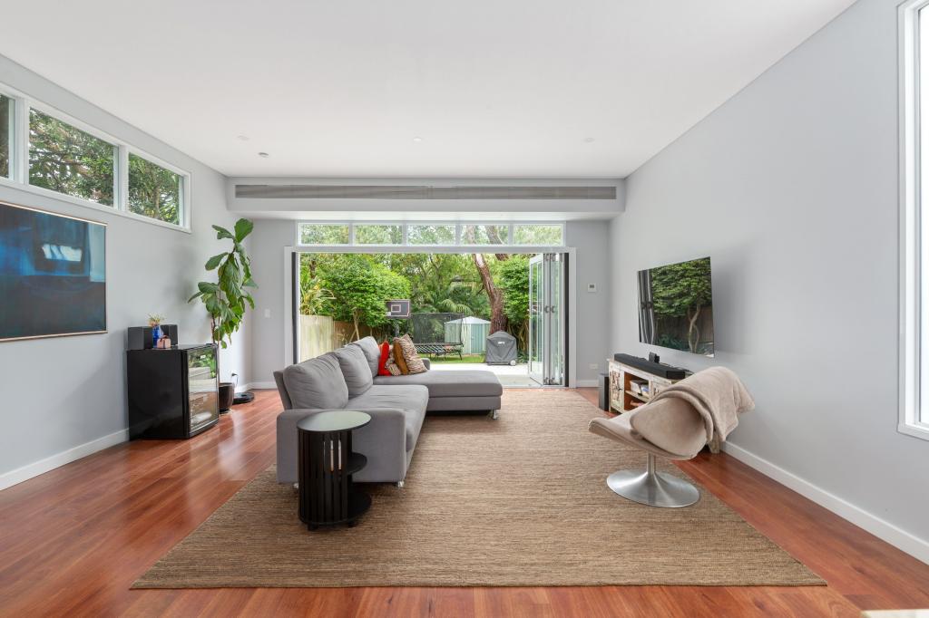 327 Alison Rd, Coogee, NSW 2034