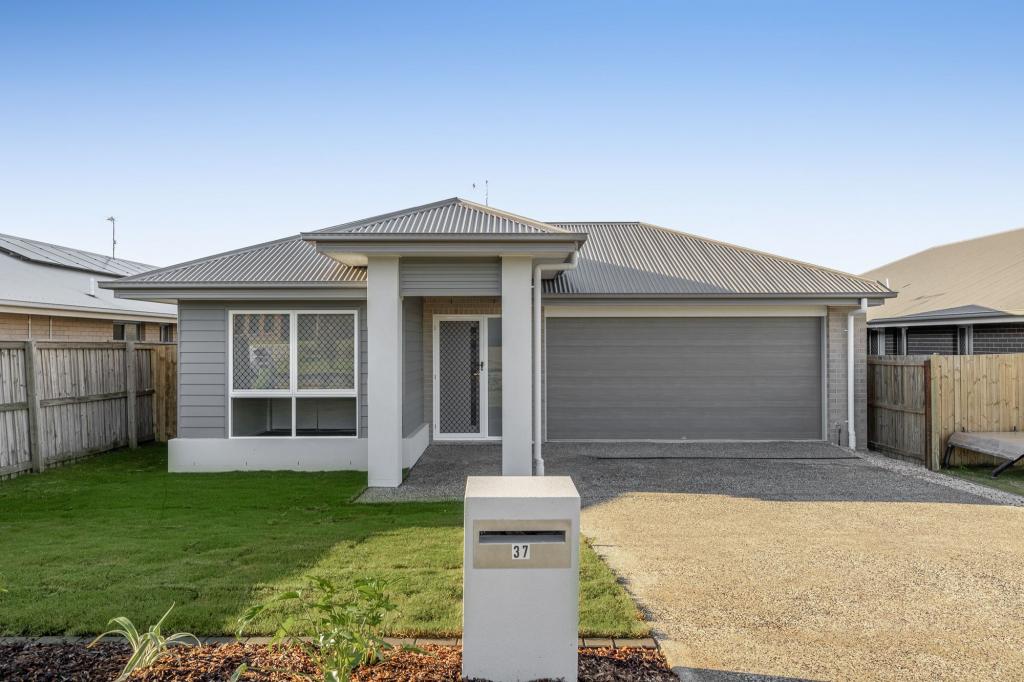 37 Tallowwood Bvd, Cotswold Hills, QLD 4350