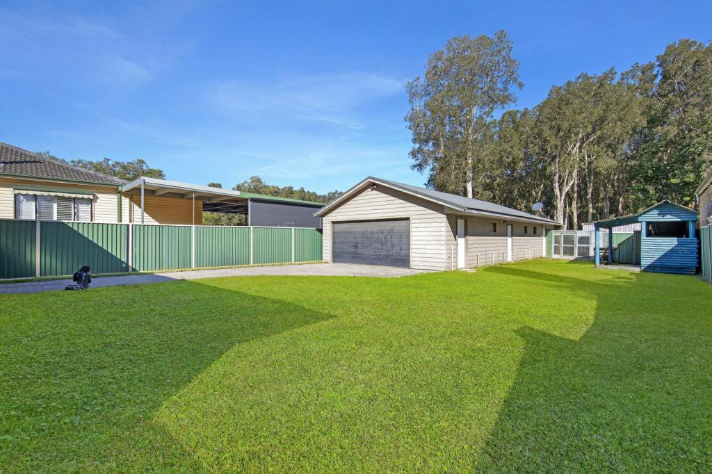23 Warner Ave, Tuggerawong, NSW 2259