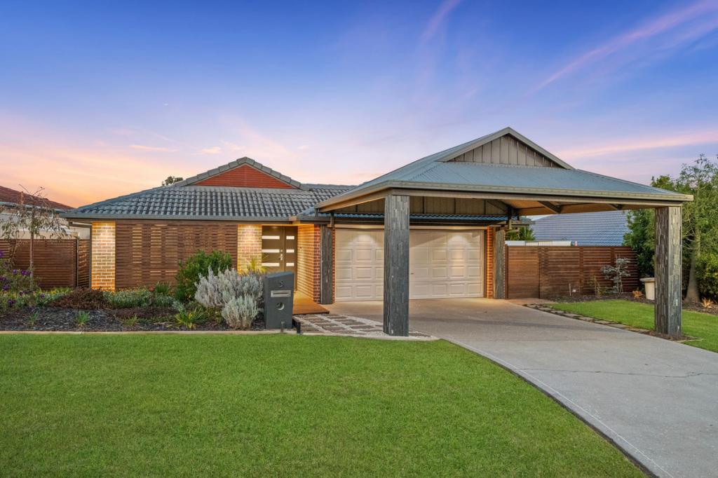 5 Gunsynd Dr, Dakabin, QLD 4503