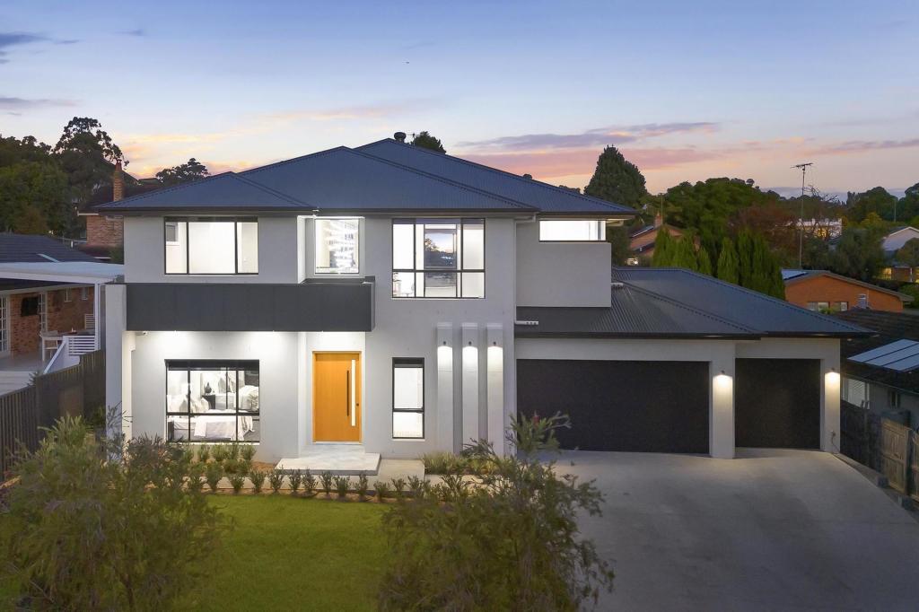 35 Galahad Cres, Castle Hill, NSW 2154