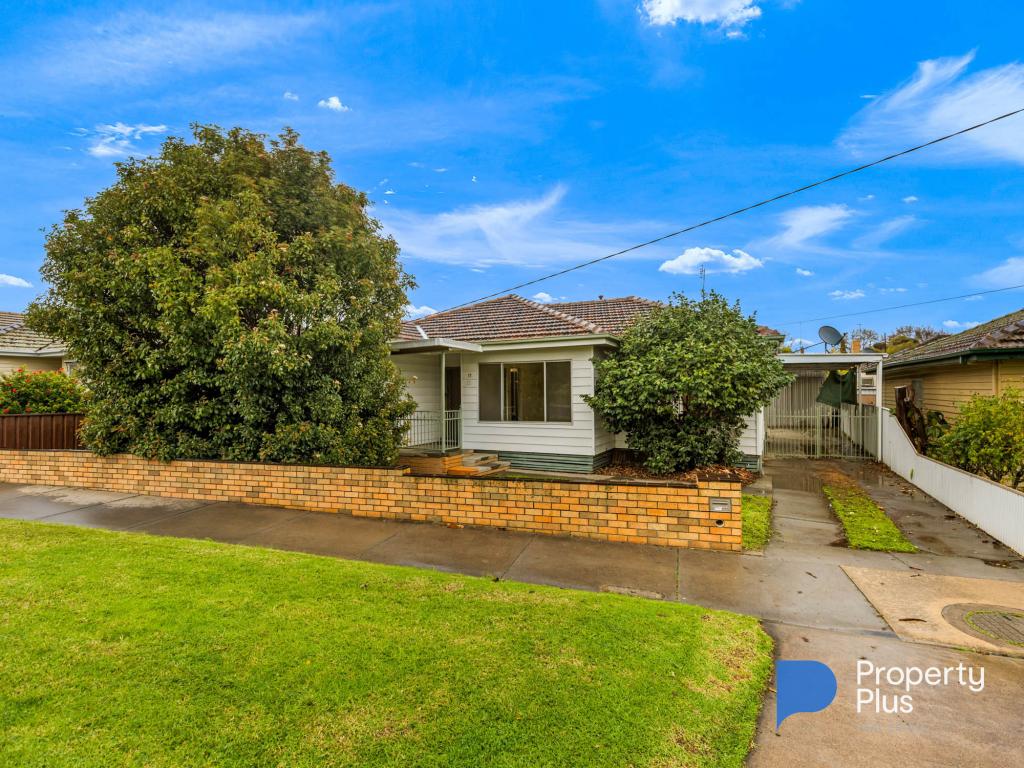 11 Kinross St, Long Gully, VIC 3550