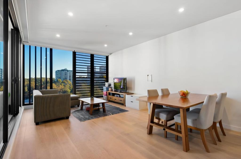 B902/82 Waterloo Rd, Macquarie Park, NSW 2113