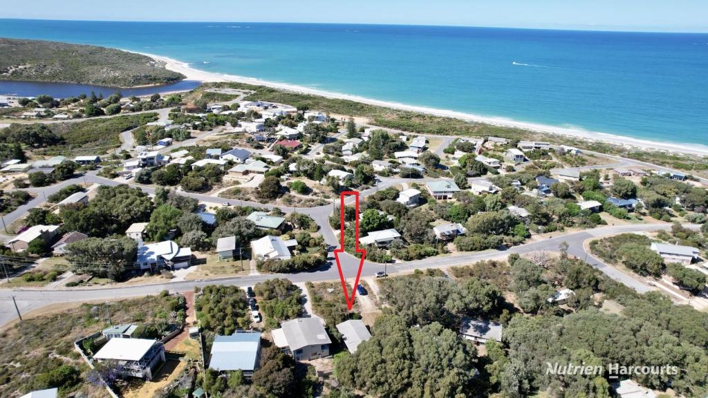 33 Mortimer Rd, Guilderton, WA 6041