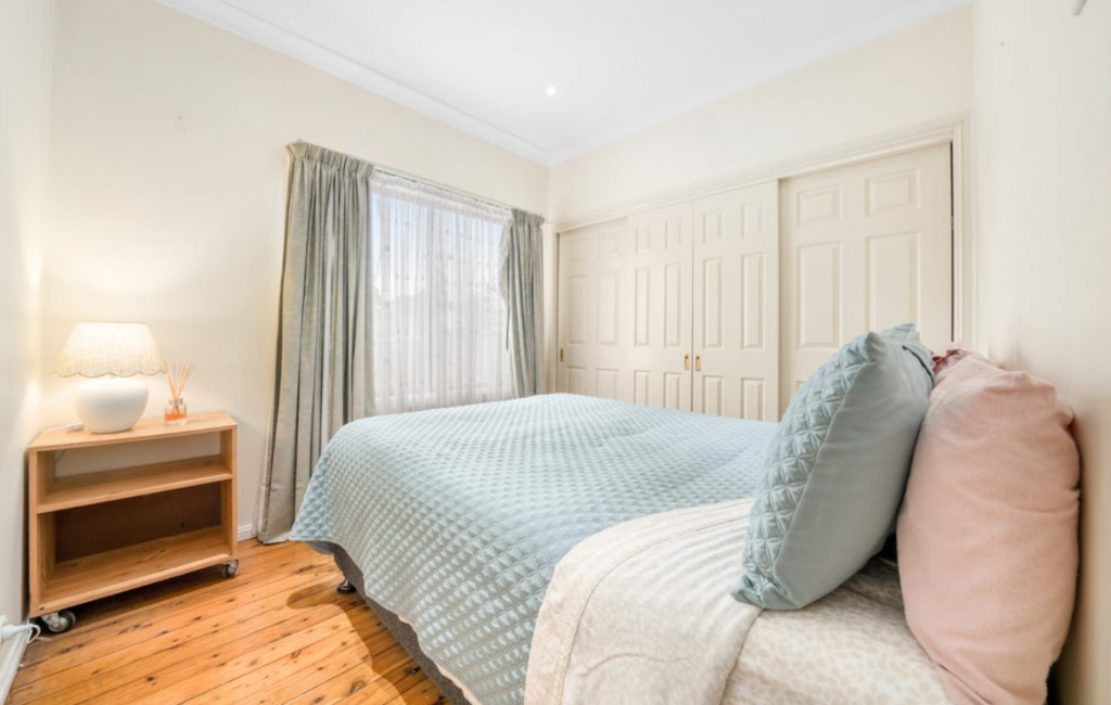 35 CARINYA AVE, ST MARYS, NSW 2760