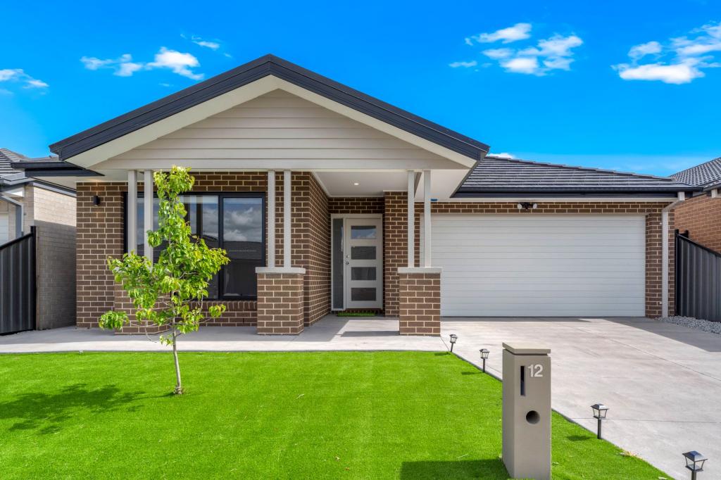 12 Thunder Dr, Kalkallo, VIC 3064