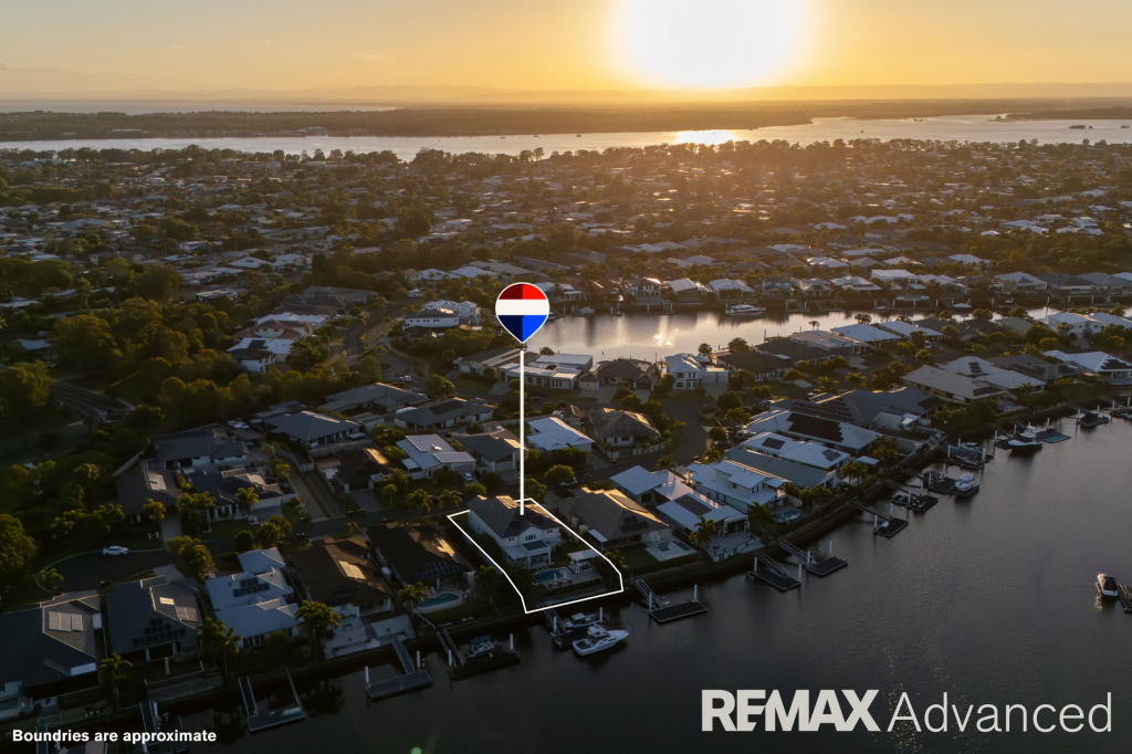 13 The Ldg, Banksia Beach, QLD 4507