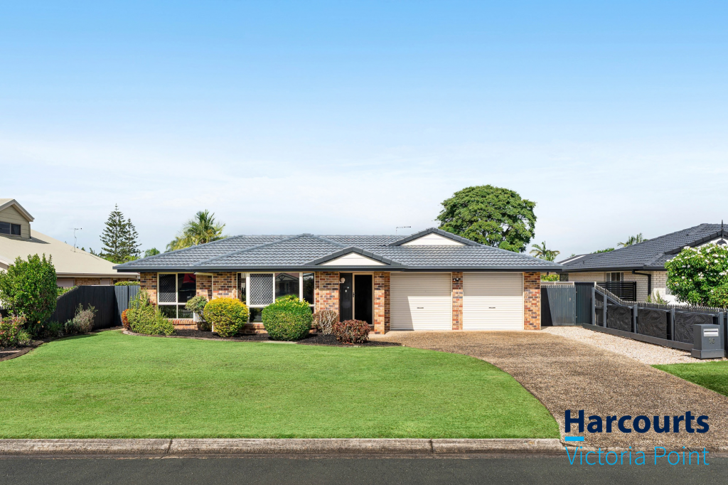 16 Oak St, Victoria Point, QLD 4165