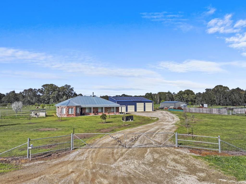 4 Moffat Rd, Chiltern, VIC 3683